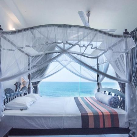 Amanda Beach Villas Unawatuna Esterno foto