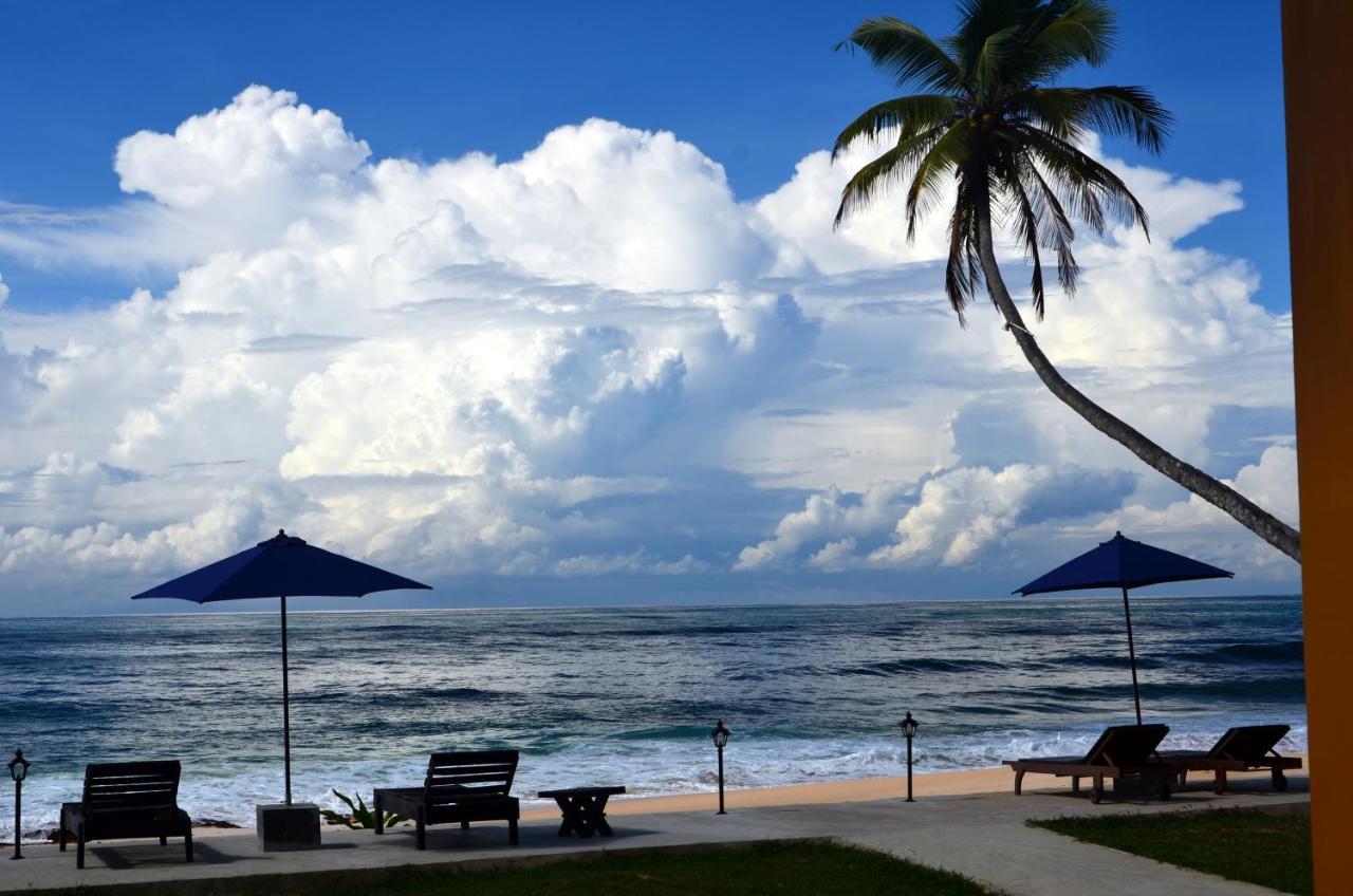 Amanda Beach Villas Unawatuna Esterno foto