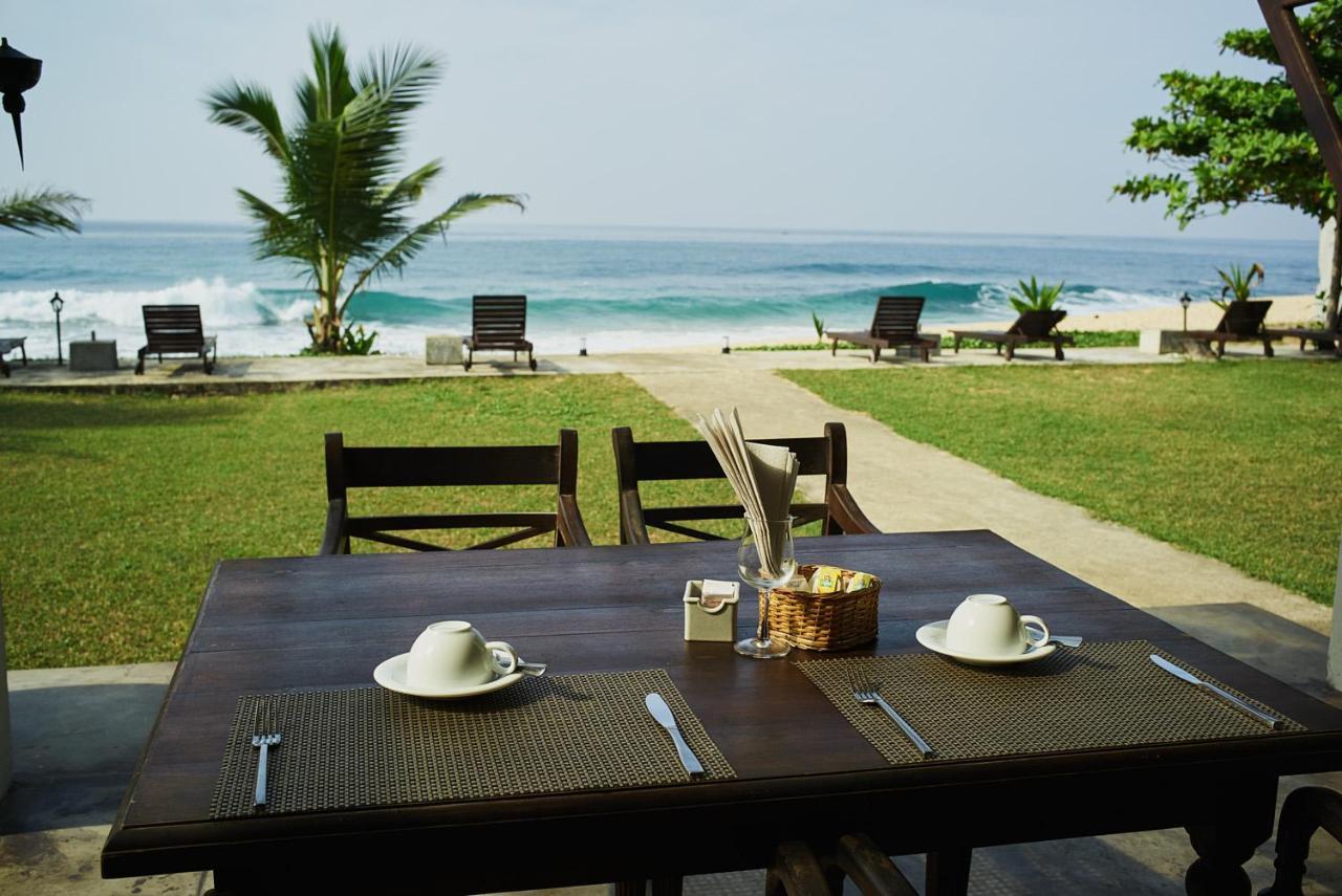 Amanda Beach Villas Unawatuna Esterno foto